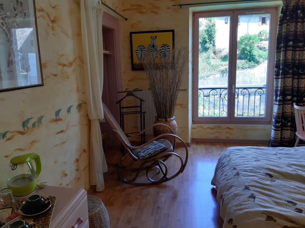 Au Fil De Lods Bed & Breakfast Exterior photo